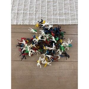 Western Vintage Giant Cowboys & indians On Horses Not Marked Giant over 100 pcs
